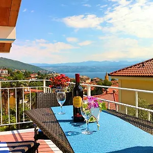 Luna Apartman Lovran